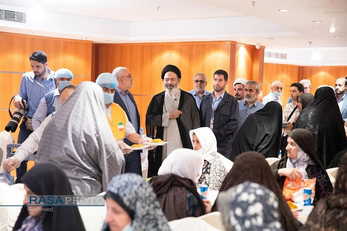 دیدار ها، بازدید&zwnj;ها و برنامه&zwnj;های فرهنگی نماینده ولی فقیه در امور حج و زیارت در مکه مکرمه