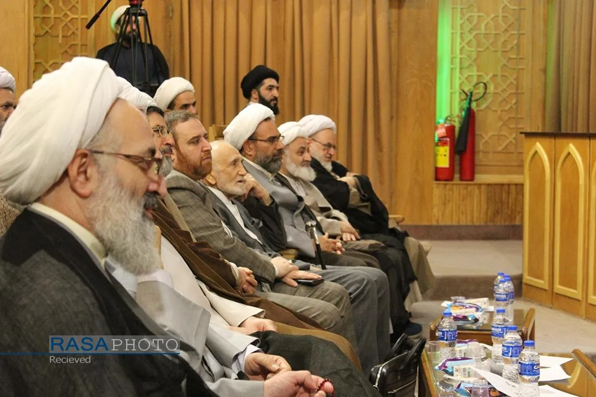 مراسم بزرگداشت روز معلم و تجلیل از اساتید حوزه علمیه تهران