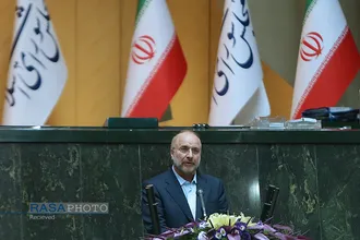 ارتباط تصویری نمایندگان یازدهمین دوره مجلس شورای اسلامی با رهبر انقلاب