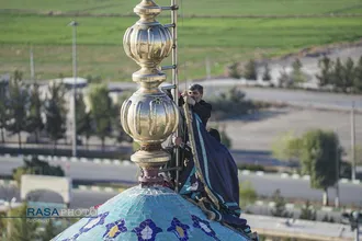 آئین تعویض پرچم مسجد مقدس جمکران در پی شهادت حضرت آیت&zwnj;الله&zwnj;العظمی خامنه&zwnj;ای (قدس&zwnj;سره)
