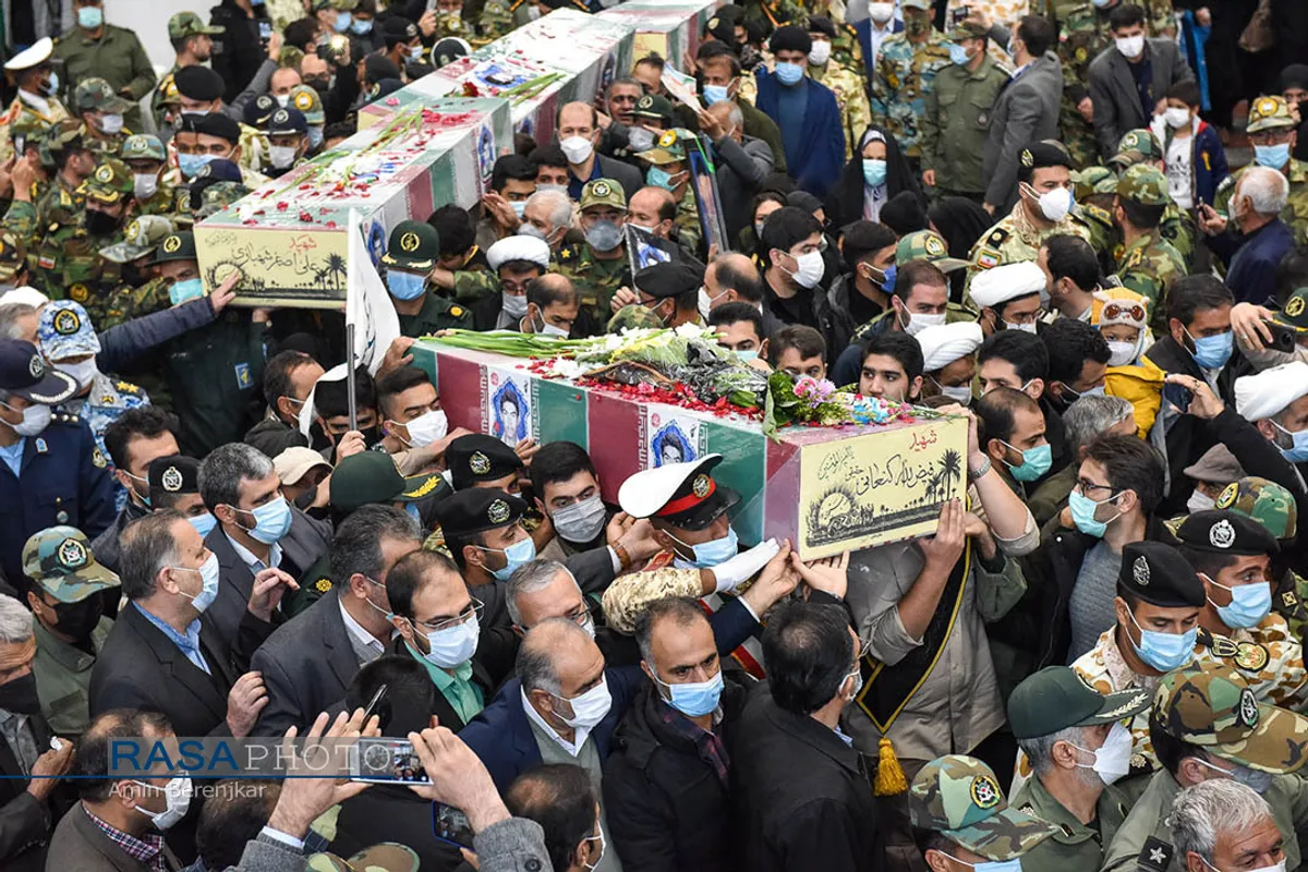 آیین استقبال از پیکر ۹ شهید دوران دفاع مقدس در شیراز&lrm;&lrm;
