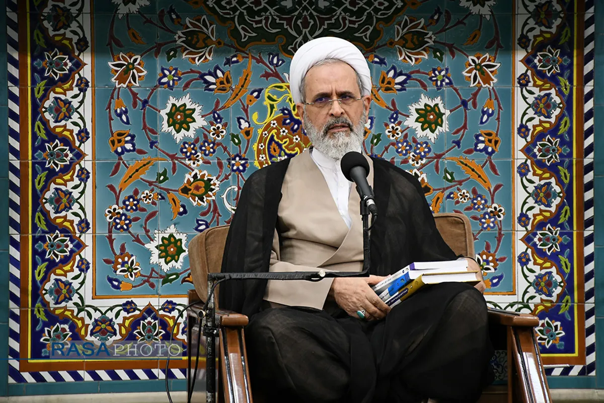 جلسه درس اخلاق آیت الله اعرافی در دفتر رهبر معظم انقلاب در قم