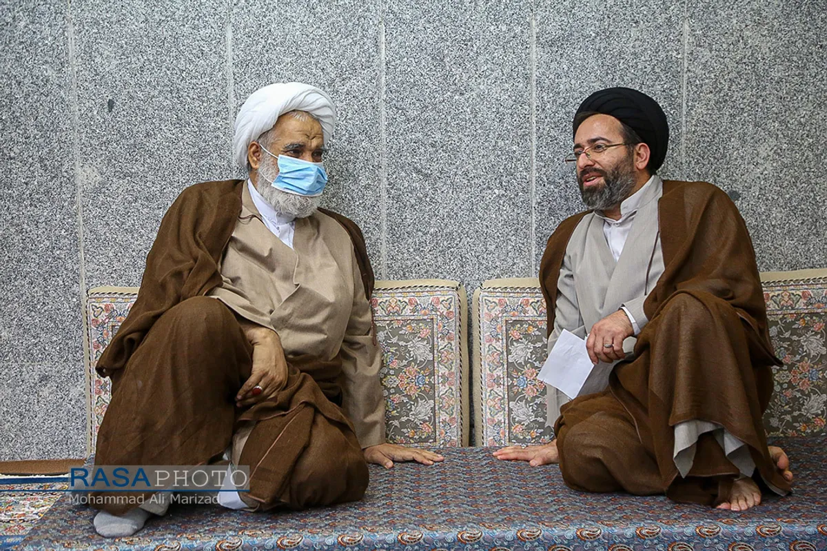 نشست بصیرتی و انتخاباتی با سخنرانی آیت الله کعبی
