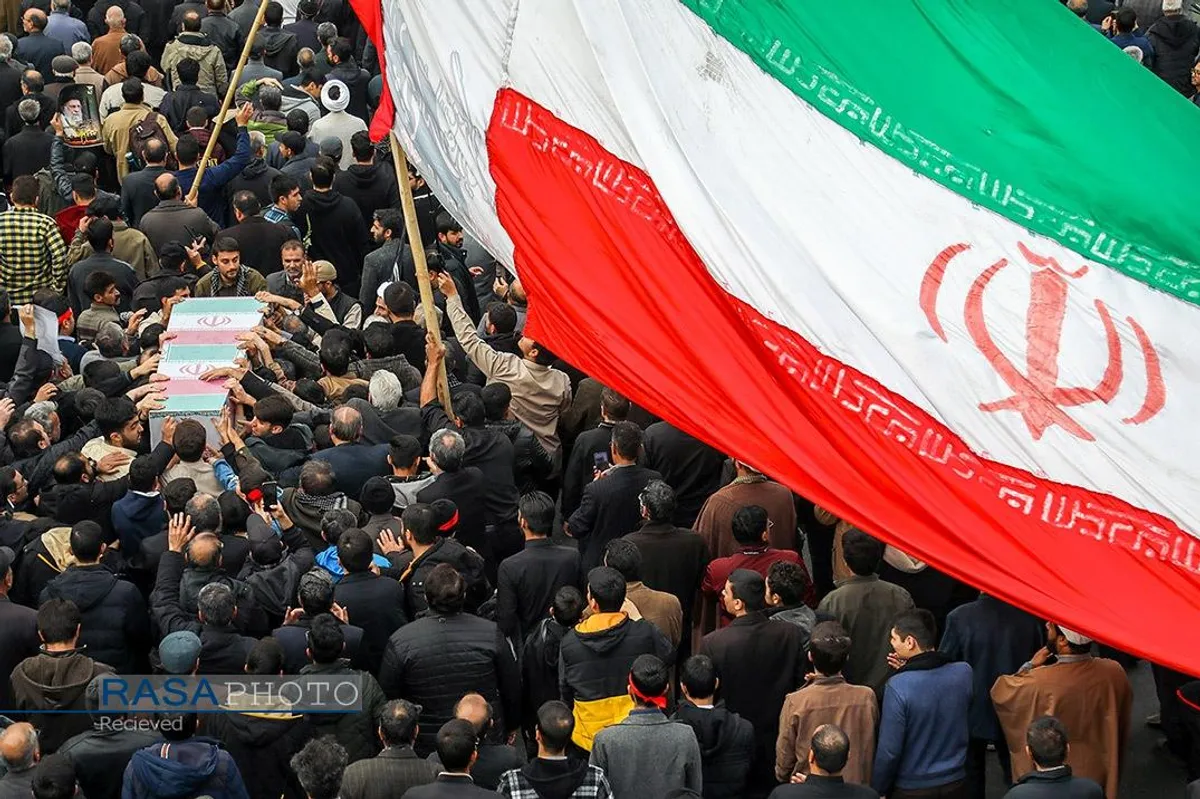 مراسم تشییع و وداع با پیکرهای دو شهید حادثه تروریستی کرمان و یک شهید تازه تفحص شده دفاع مقدس در مشهد