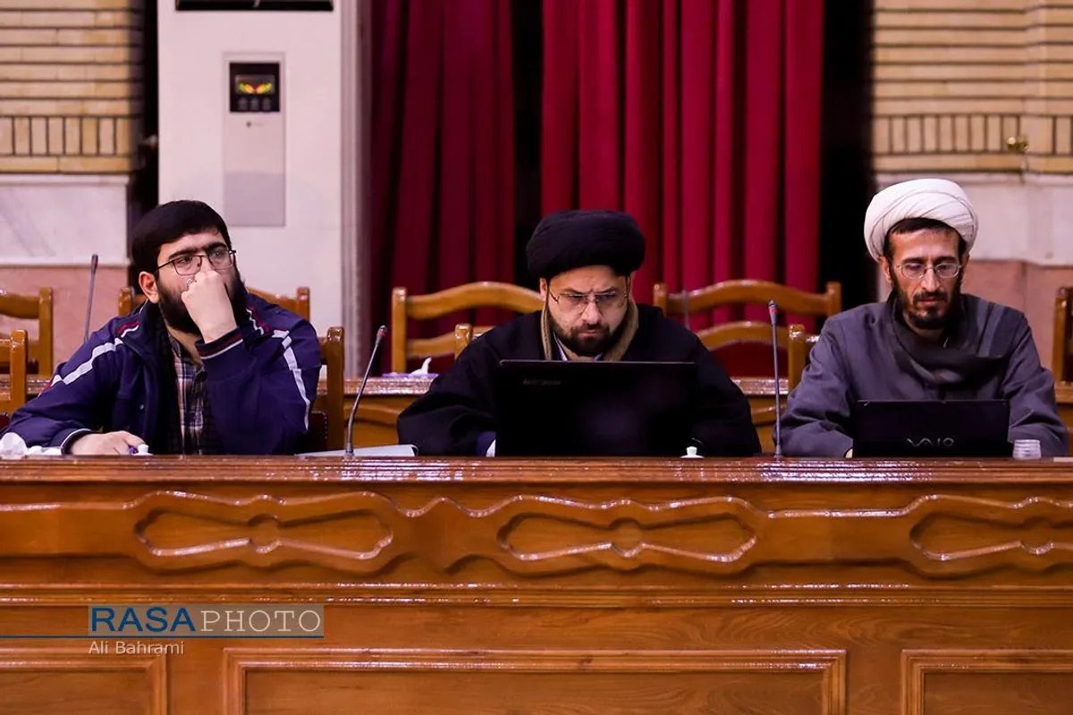 پنجمین مدرسه فصلی زمستانه پژوهشگاه فقه نظام با موضوع &laquo;اقتصاد مردمی از مبانی تا الگوهای علمی&raquo;، با حضور و سخنرانی آیت الله محسن اراکی