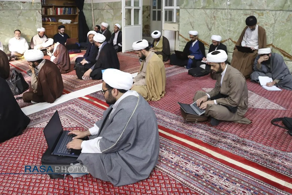 یک روز تحصیلی در مدرسه علمیه آیت الله گلپایگانی