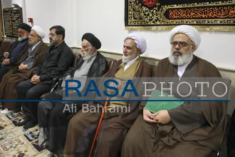 مراسم بزرگداشت قائد شهید امت حضرت آیت&zwnj;الله&zwnj;العظمی خامنه ای در دفتر حضرت آیت الله جوادی آملی