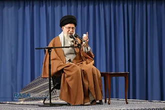 دیدار هزاران نفر از معلمان و فرهنگیان به&zwnj;مناسبت روز معلم با رهبر انقلاب