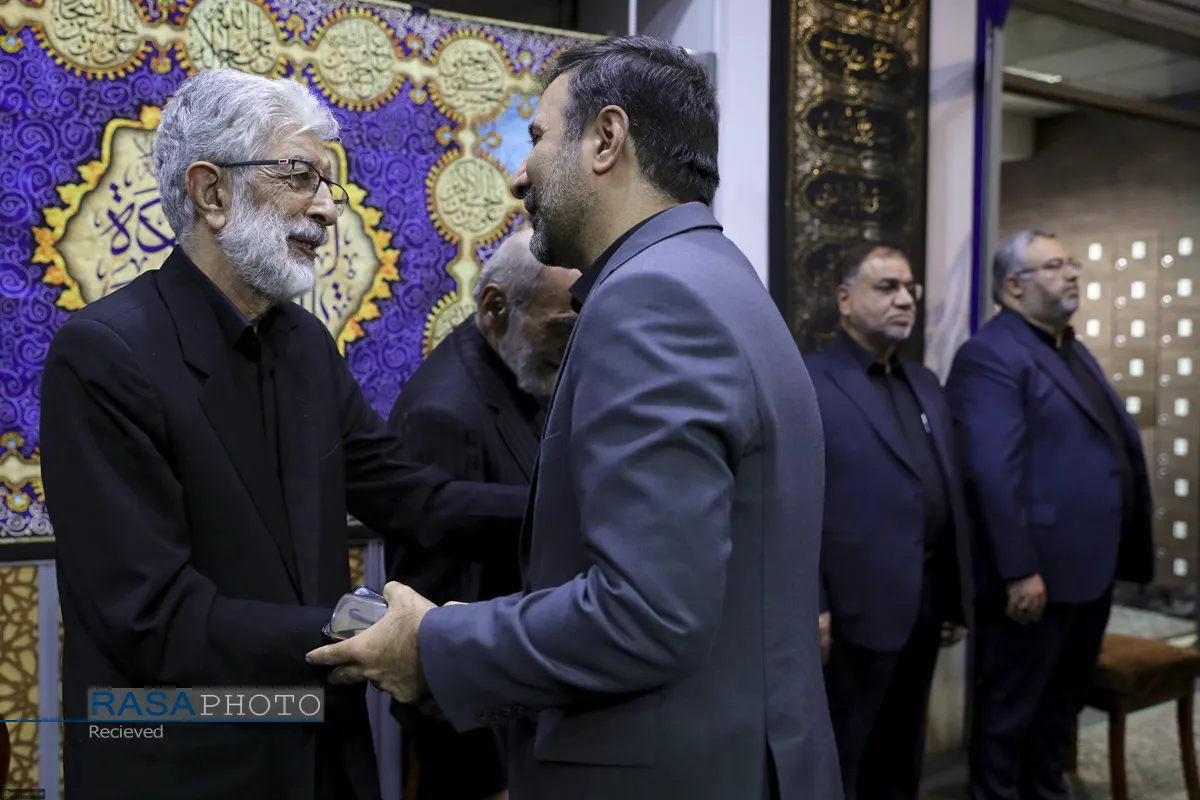 مراسم یادبود رهبر شهید انقلاب با حضور اهالی رسانه
