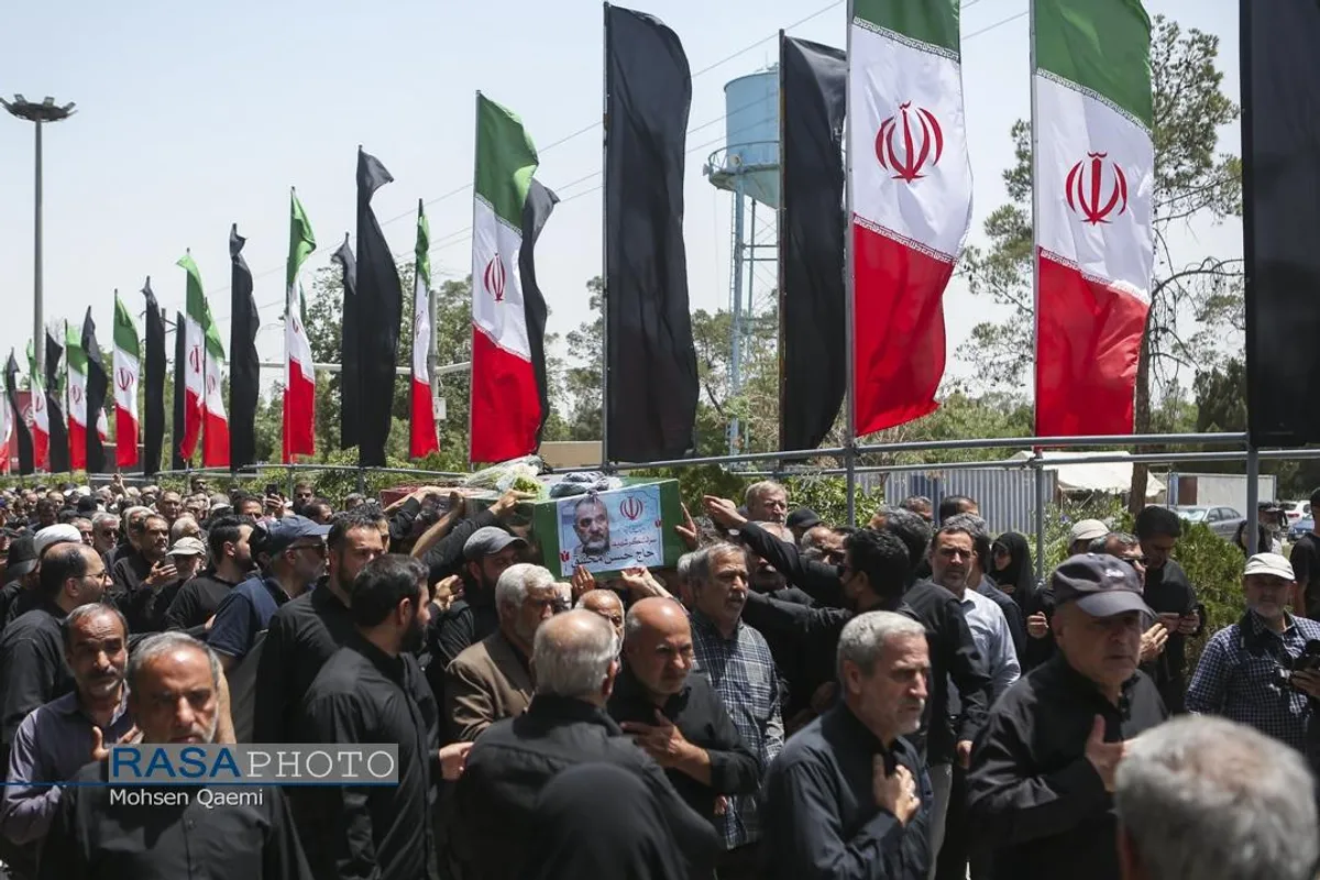 تشییع پیکر پاک سرلشکر شهید حاج محمدحسن محققی در تهران