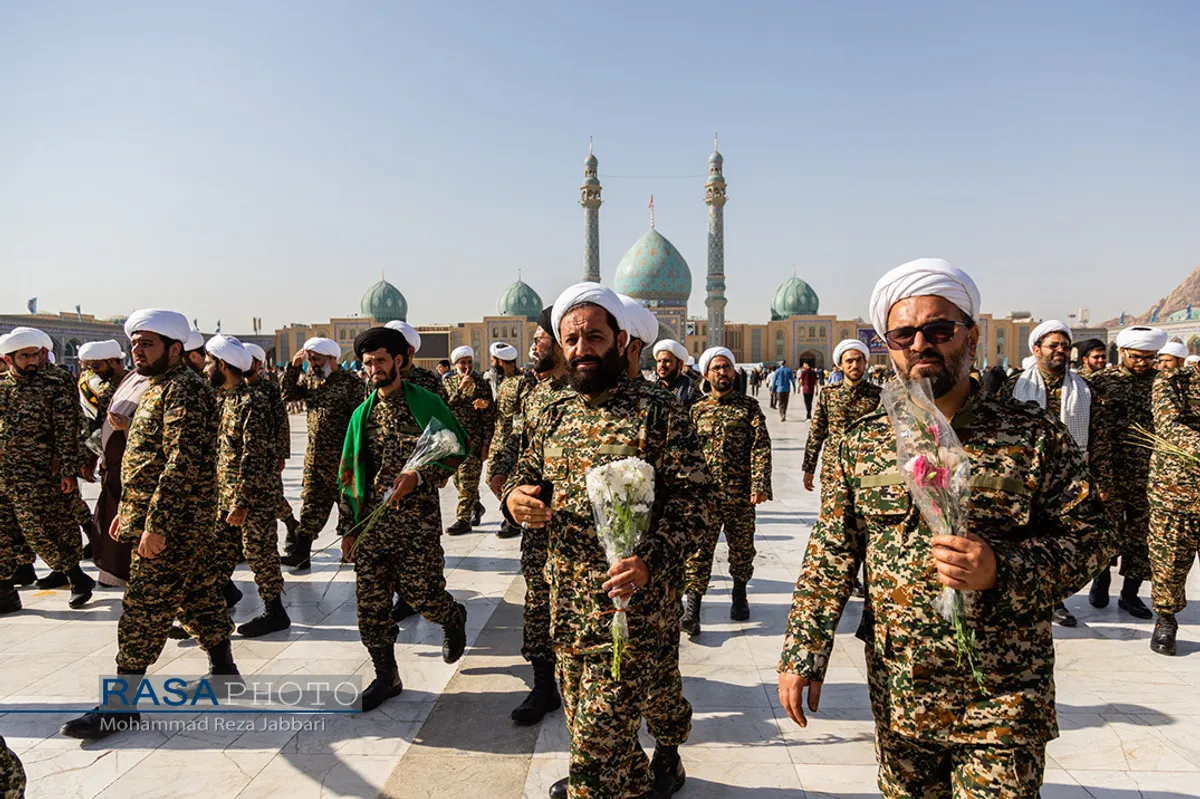 &laquo;عهد سربازی&raquo; نیرو&zwnj;های مسلح با امام زمان (عج) در جمکران&lrm;&lrm;