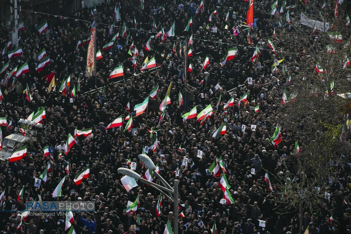 بیعت تاریخی مردم ولایتمدار تهران با سومین رهبر معظم انقلاب اسلامی