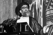امام خامنه‌ای و الزام به تعهد غیر متعهد‌ها