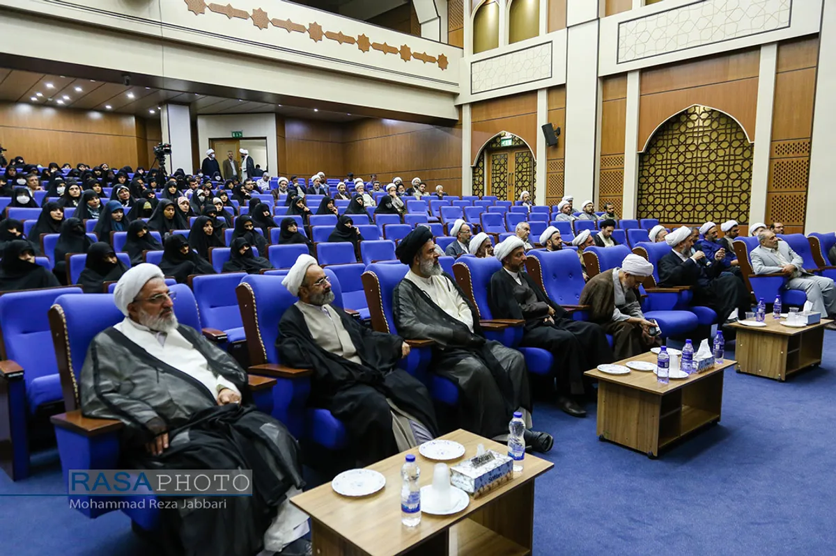 آیین مشترک آغاز سال تحصیلی حوزه علمیه خواهران و جامعه الزهرا (س)