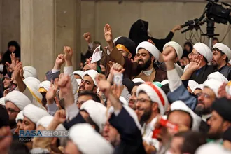 دیدار جمعی از مبلغان و طلاب حوزه&zwnj;های علمیه سراسر کشور