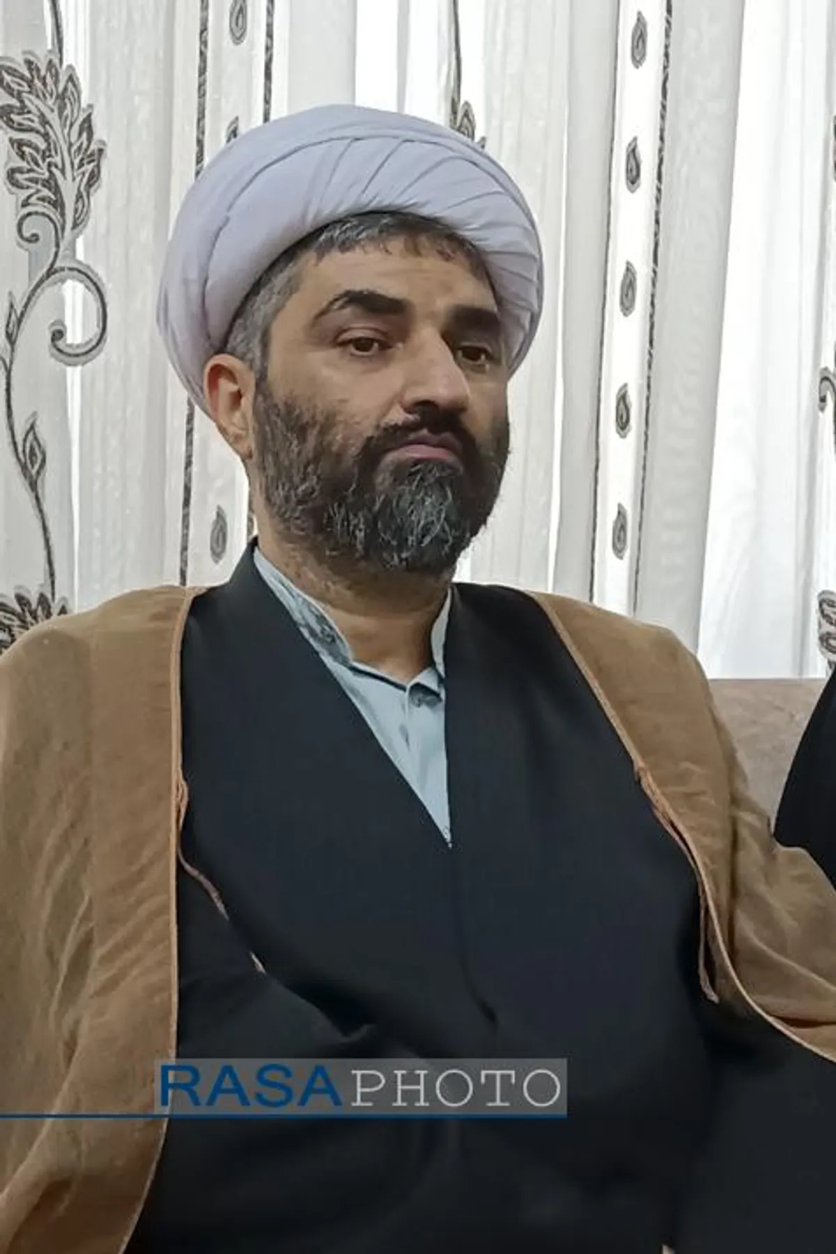 دیدار مدیرعامل و جمعی از مسئولان رسا با خانواده شهید احمدی&zwnj;تبار