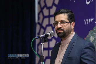 نشست صمیمی نخبگان و استعداد&zwnj;های برترحوزوی با آیت الله اعرافی