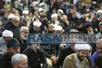 بزرگداشت رهبر شهید انقلاب از سوی آیت&zwnj;الله مکارم شیرازی در حرم مطهر
