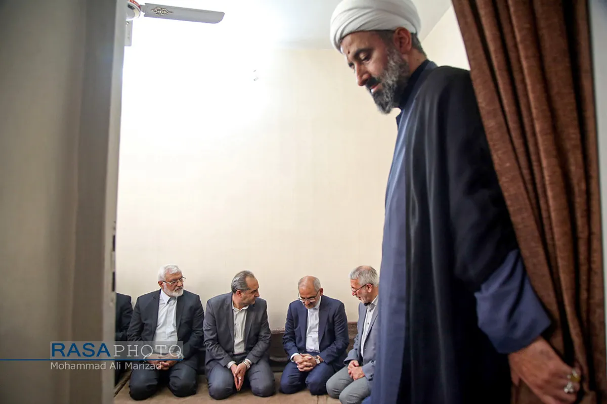 دیدار محسن حاجی میرزایی وزیر جدید آموزش و پرورش با حضرت آیت الله مکارم شیرازی