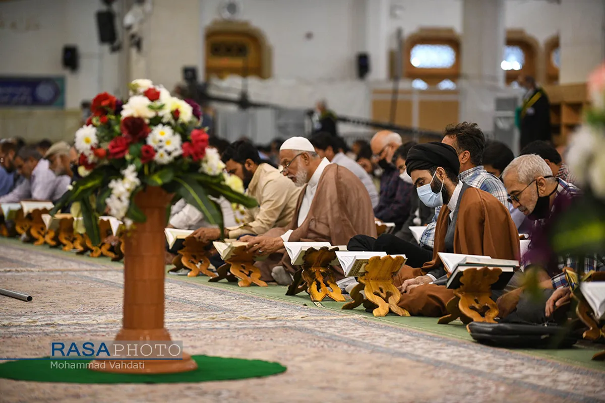 مراسم جزء&zwnj;خوانی قرآن کریم در حرم کریمه اهلبیت (ع)