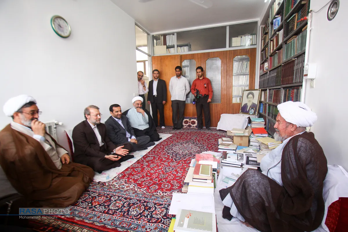 تصاویری از مرحوم آیت الله مومن عضو خبرگان رهبری