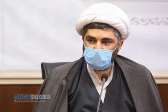 نشست هم اندیشی جمعی از طلاب با موضوع "نقش حوزه در انتخابات ۱۴۰۰"