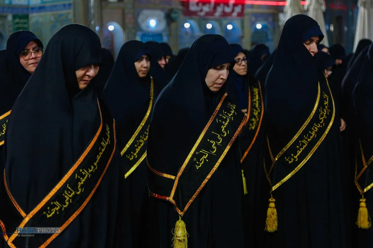 آیین شمعدان&zwnj; در شام رحلت بانوی کرامت (س)