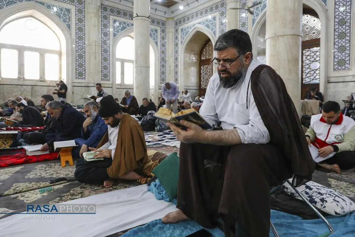 مراسم معنوی اعمال ام داود در قم