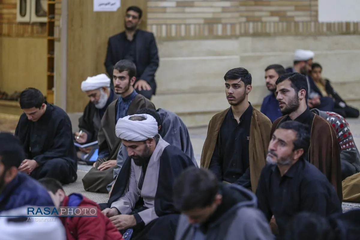 جلسه درس اخلاق حضرت آیت الله سبحانی