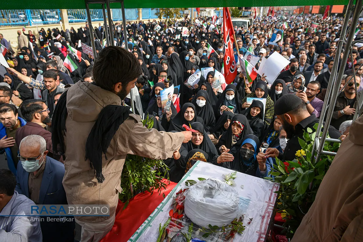 تشییع شهید مدافع امنیت حجت&zwnj;الاسلام &laquo;محمد مؤیدی&raquo; در شیراز&lrm;&lrm;