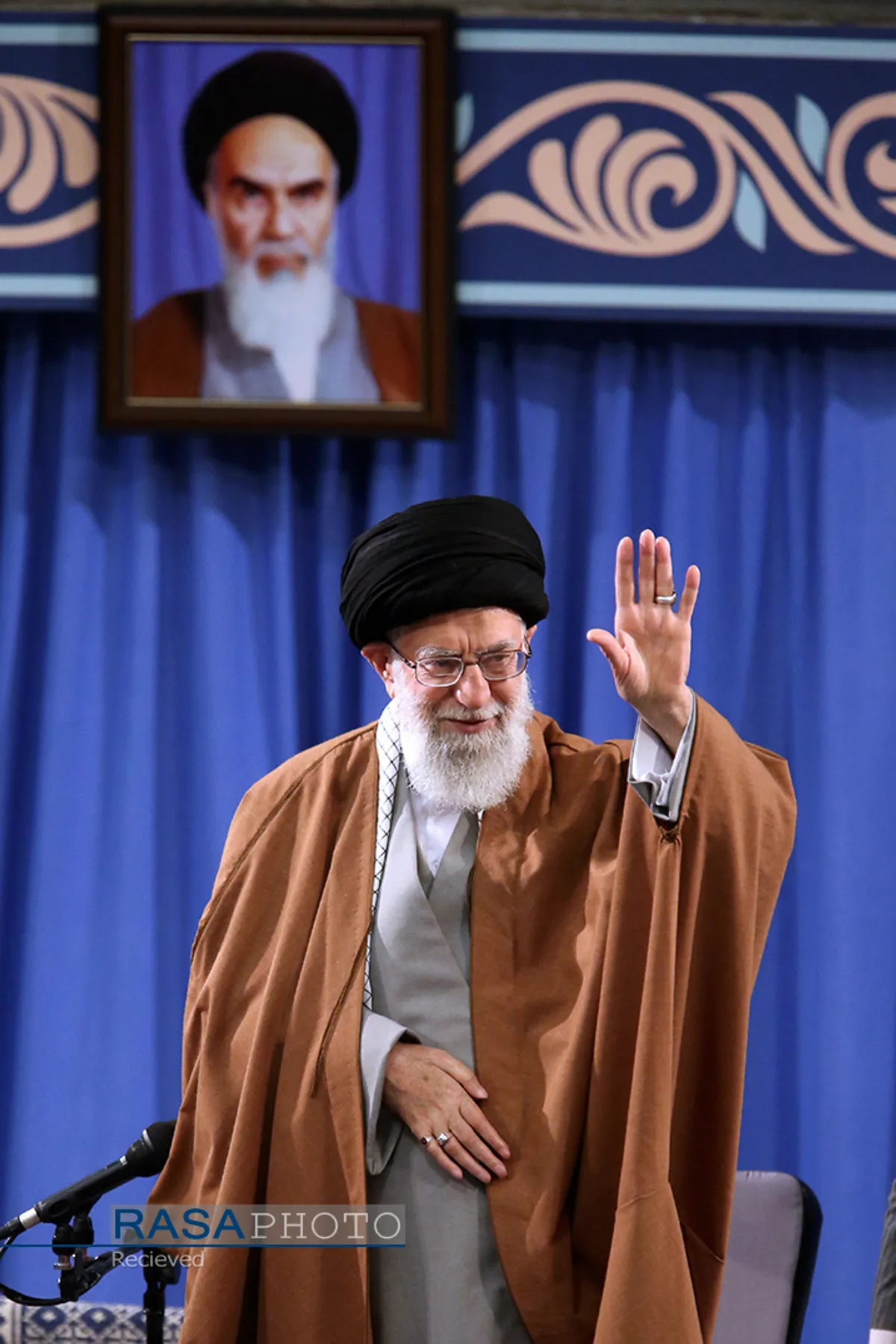 دیدار کارگران با مقام معظم رهبری