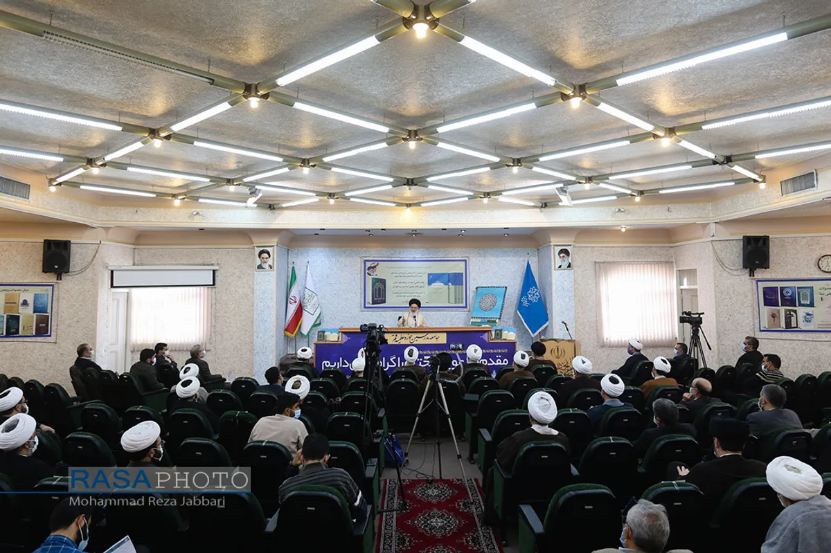 مراسم رونمایی از آثار مرکز پژوهشی مبنا&lrm;&lrm;