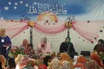 مراسم سالروز میلاد حضرت زهرا(س)، با آیین&zwnj;های متنوعی در پاکستان برگزار می&zwnj;شود و پاکستانی&zwnj;ها هفته بزرگداشت مقام زن را، با شور وحال خاصی گرامی می&zwnj;دارند.