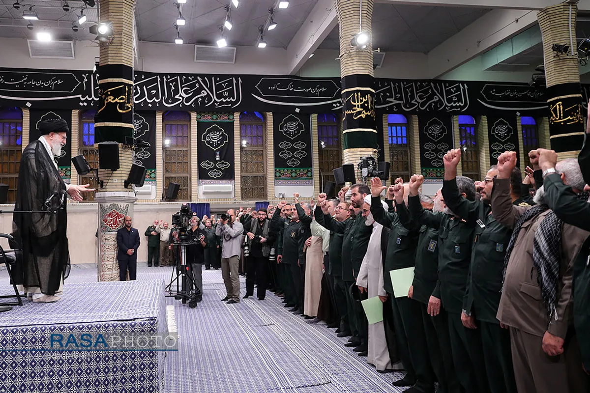 دیدار هزاران نفر از فرماندهان سپاه پاسداران انقلاب اسلامی با حضرت آیت الله خامنه ای فرمانده کل قوا