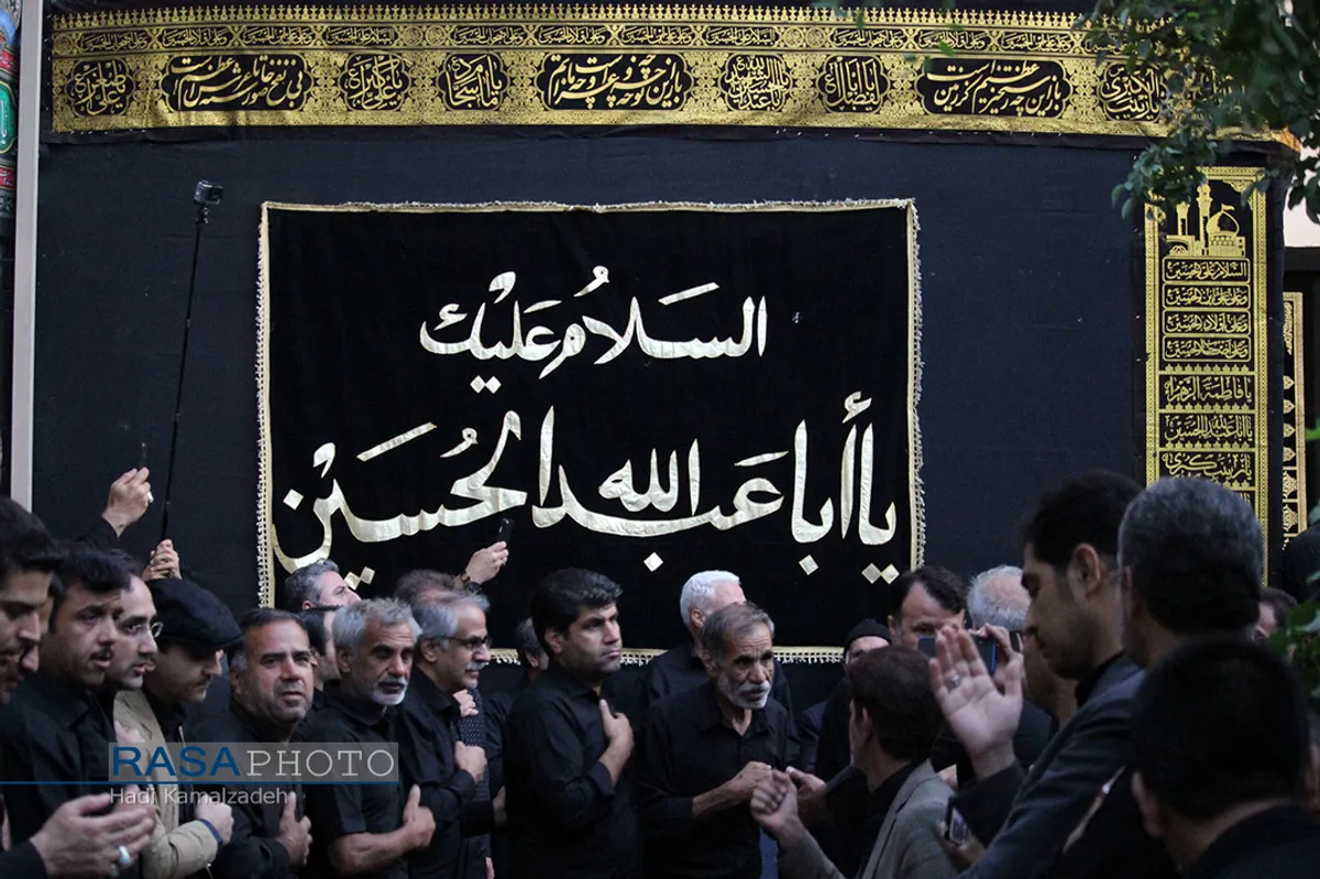 مراسم عزاداری سنتی حسن حسین (ع) در حسینیه گود بیرجند&lrm;