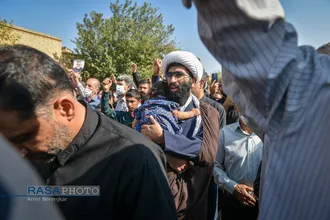راهپیمایی اعلام انزجار مردم شیراز از حمله تروریستی به سومین حرم اهلبیت (ع)