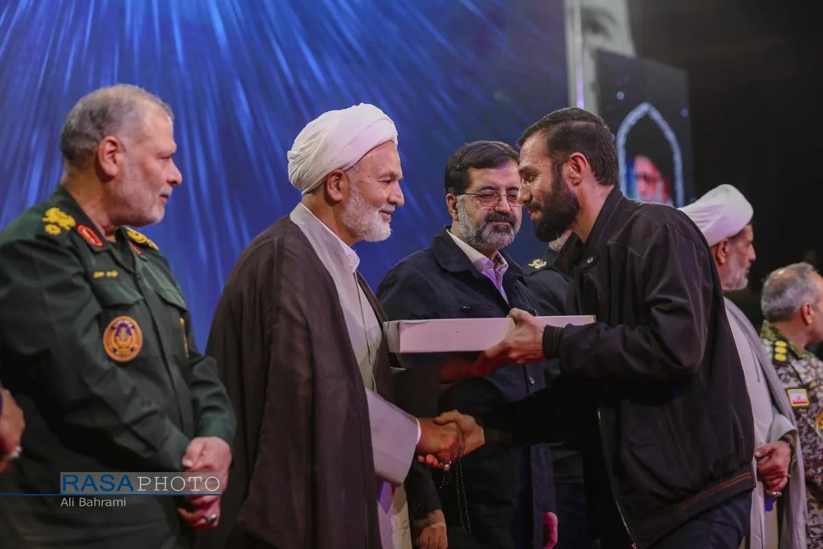 سی و یکمین یادواره سرلشکر شهید مهدی زین الدین، سرداران و ۶۱۲۸ شهید والامقام استان قم و همچنین اجلاسیه شهدای دانش آموز قم