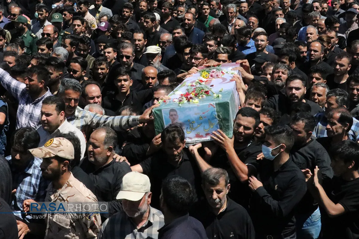 مراسم تشییع دو شهید حادثه انفجار در مرکز آماد و پشتیبانی سپاه دامغان