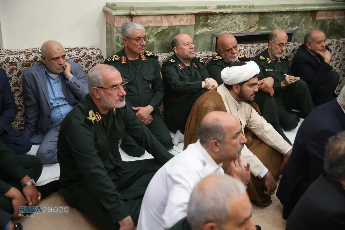 دیدار اعضای ستاد برگزاری کنگره&zwnj; بین&zwnj;المللی شهدای مقاومت و مدافع حرم با رهبر معظم انقلاب