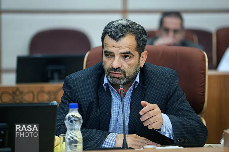 رسانه‌ها نباید میدان تبیین را به دشمن واگذار کنند