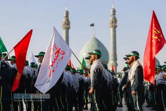 &laquo;عهد سربازی&raquo; نیرو&zwnj;های مسلح با امام زمان (عج) در جمکران&lrm;&lrm;