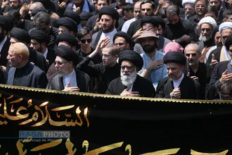 دسته عزاداری روز شهادت حضرت امام جعفر صادق (علیه السلام) با حضور حضرت آیت الله وحید خراسانی