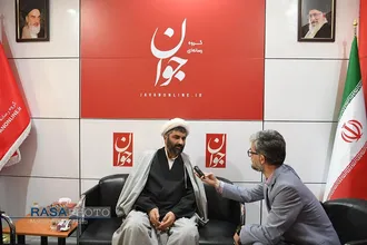 بازدید&zwnj; مدیر عامل خبرگزاری رسا از غرفه رسانه ها در نمایشگاه مطبوعات