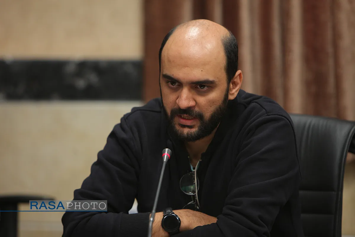 نقد و بررسی فیلم &laquo;علف زار&raquo;