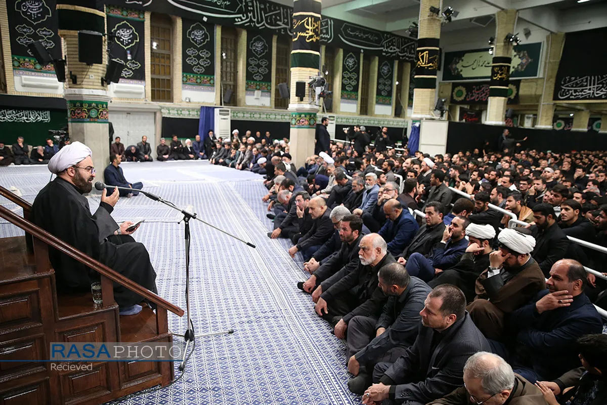 مراسم عزاداری حضرت اباعبدالله الحسین (علیه&zwnj;السلام) در شب تاسوعا با حضور رهبر انقلاب