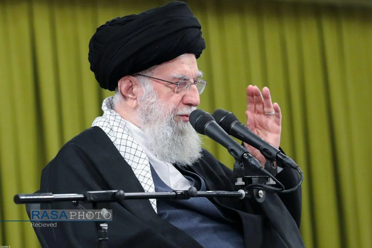 دیدار مسئولان، سفرای کشورهای اسلامی و جمعی از اقشار مختلف مردم با رهبر انقلاب