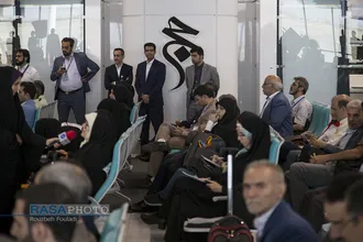 مراسم بدرقه اولین کاروان حجاج تمتع ۹۸&lrm;