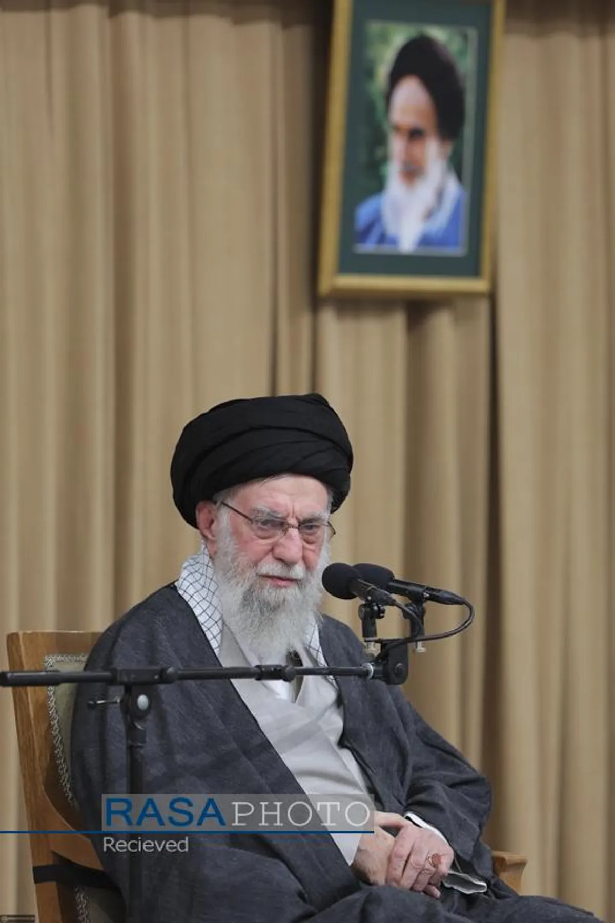 دیدار رئیس&zwnj; جمهور و اعضای هیئت دولت با رهبر معظم انقلاب