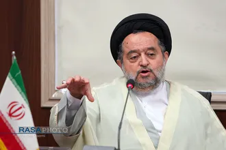 بزرگداشت نادر طالب&zwnj;زاده در نشست جهاد تبیین، رسانه و حوزه&zwnj;های علمیه