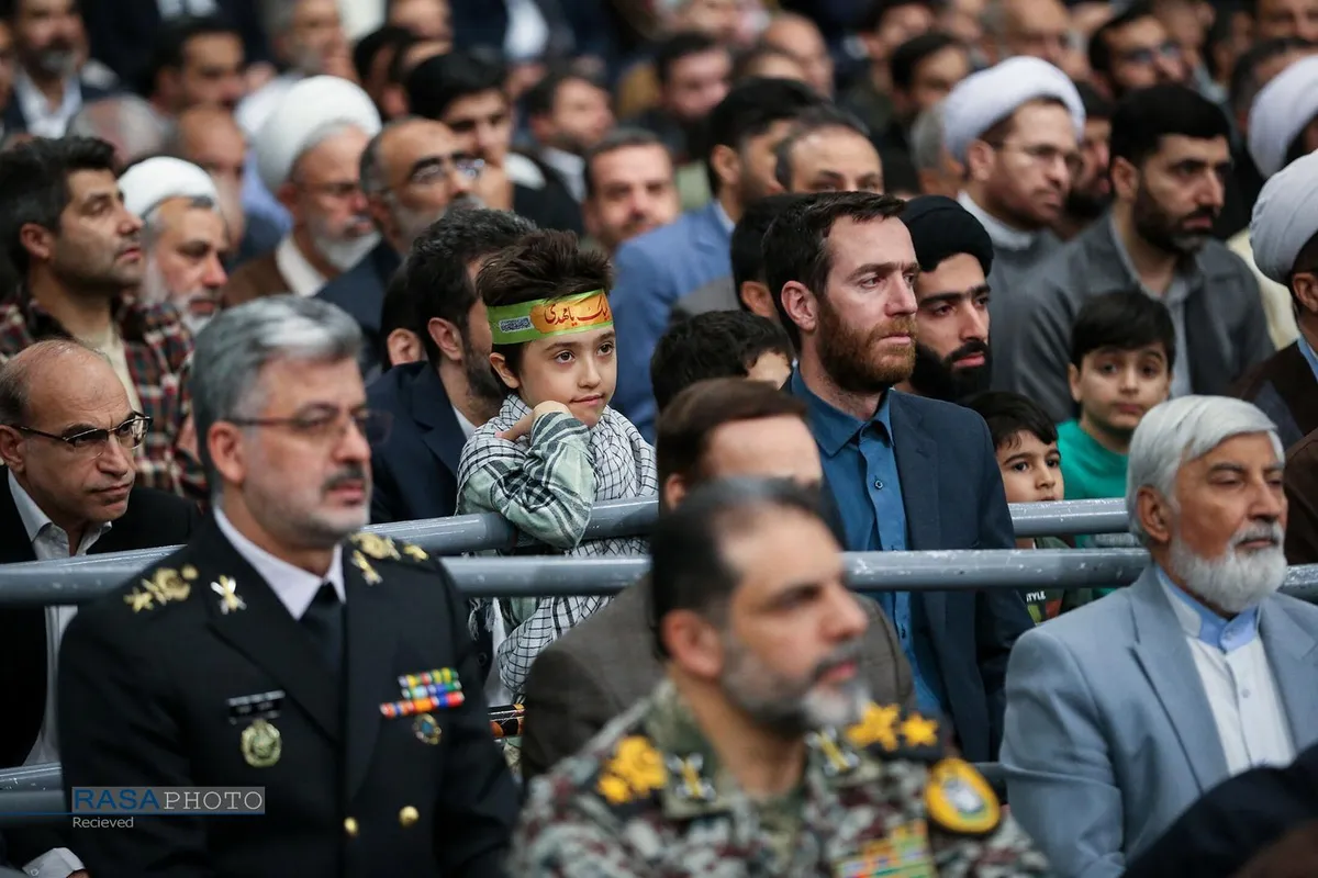 دیدار مسئولان نظام و سفرای کشورهای اسلامی با رهبر معظم انقلاب